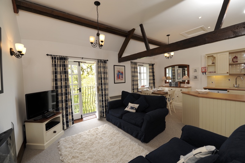 placeholder image sq